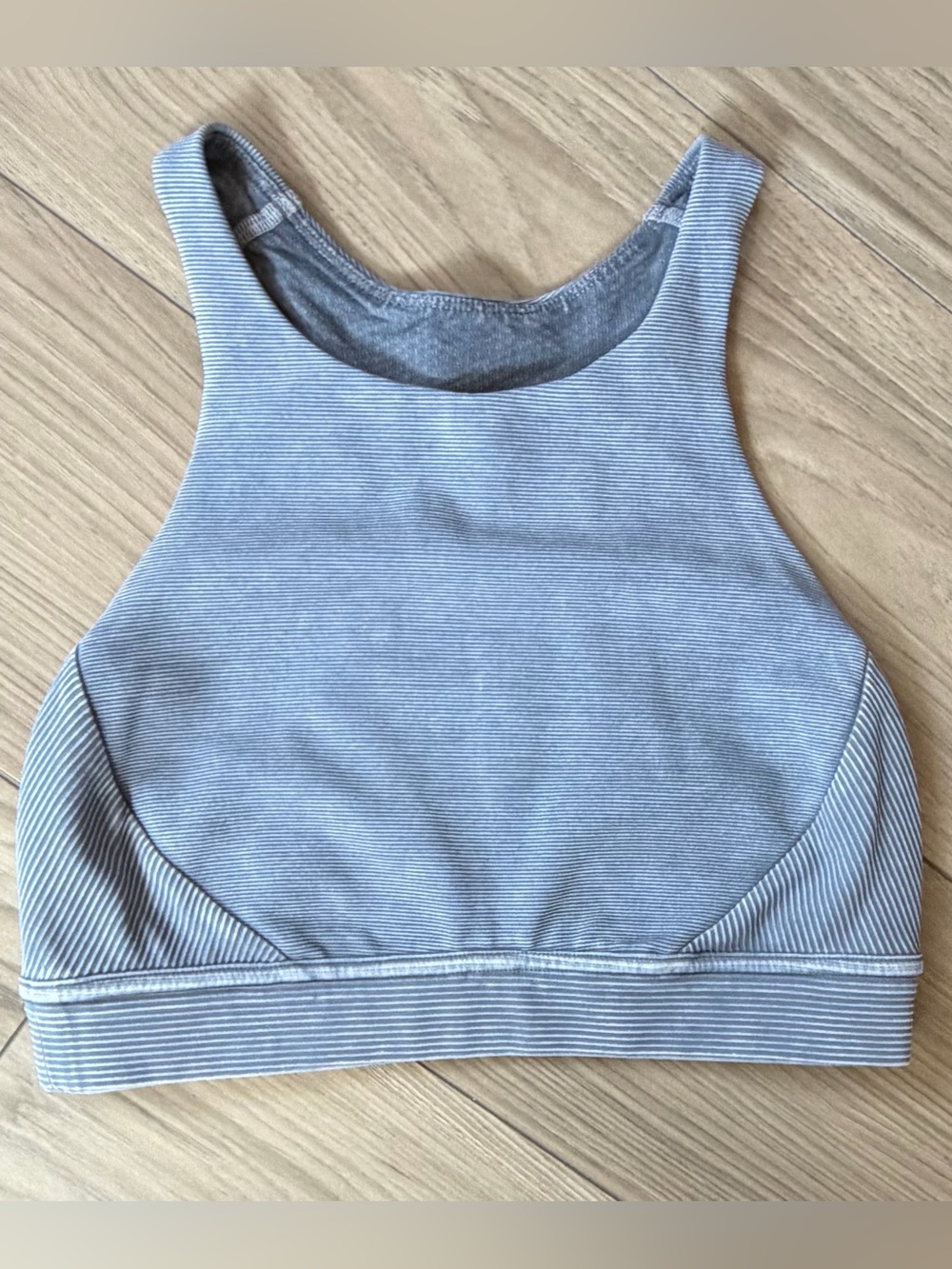 LuluLemon Bob And Weave Womens Sports Bra Small Gray Athletic Comfort